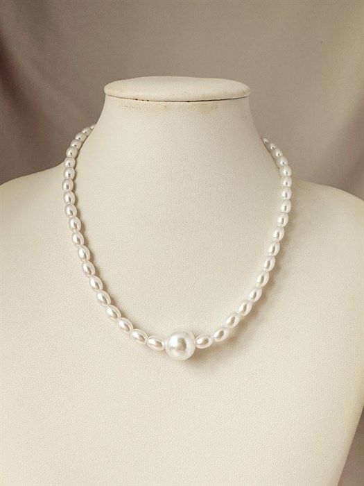 Necklace "Pearl shine" (I)