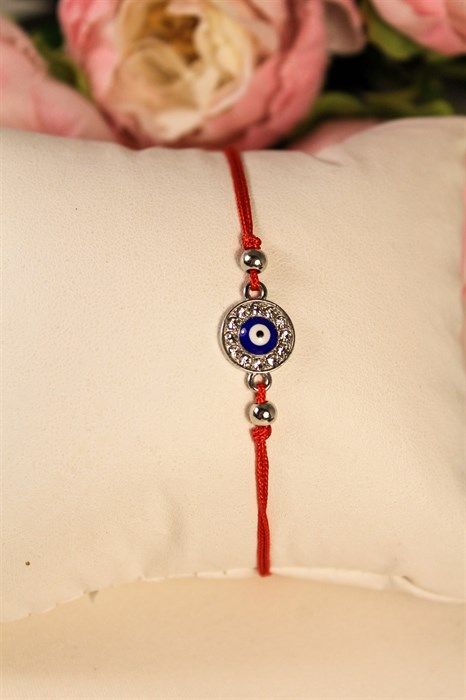 Red thread with a circle pendant (silver) (I3)